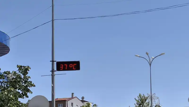 Sıcak Havanın Etkisi: Termometre 38 Derecelere Dayandı!