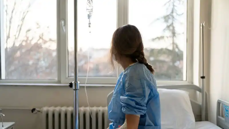 35 Yaşındaki Kadın, Kanserin Sebebini "Sessiz Bir Katil" Olarak Tanımladı