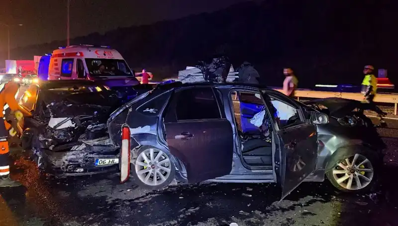 TEM Otoyolunda Zincirleme Kaza: 7 Kişi Yaralandı!