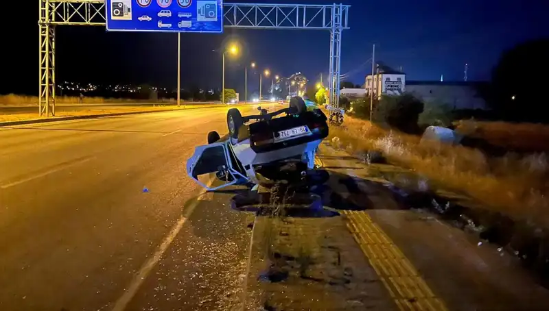 TIR'ın Kaza Yaptığı Otomobil Takla Attı: Şans Eşlik Etmedi, 1 Yaralı