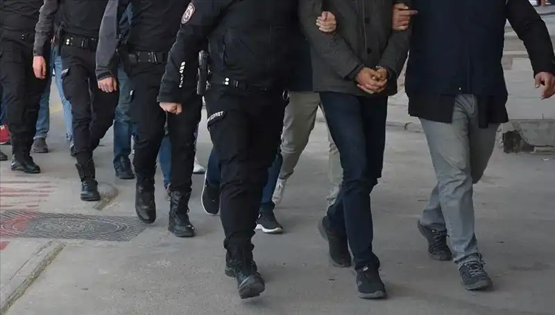 Ankara Merkezli 7 İlde DAEŞ Operasyonu: 27 Gözaltı Kararı ile Terörle Mücadele Sürüyor