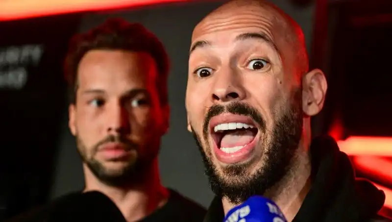 Cinsel İstismar Suçlusu Influencer Romanya'ya Döndü: Şok İtiraflar ve Tepkiler