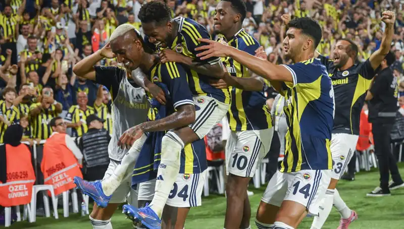 Fenerbahçe'ye Turist Akını: Kasa Doluyor, Gelecek Daha Parlak
