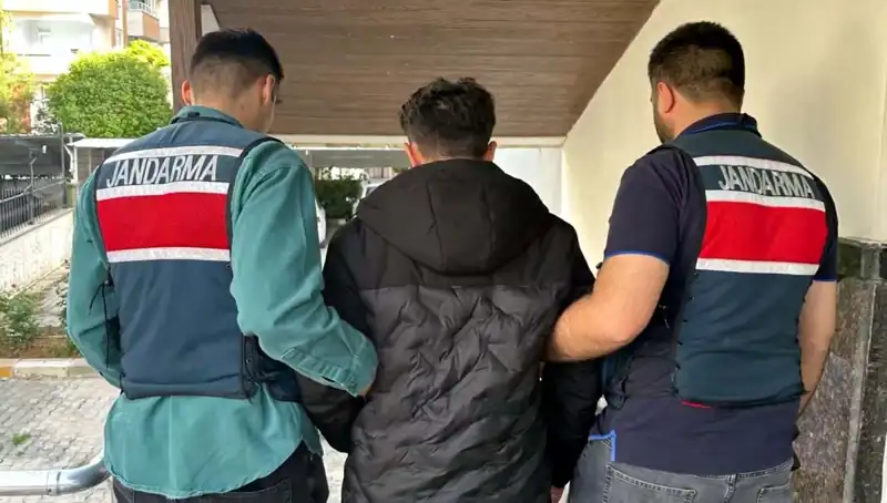 Türkiye Genelinde Dolandırıcılık Operasyonları: 35 Kişi Tutuklandı