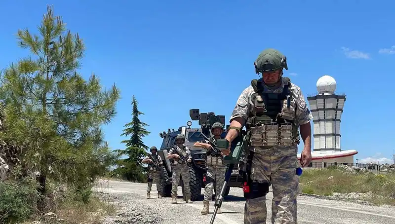 Mehmetçik, Bayramda da Vatanın Divanında Nöbette
