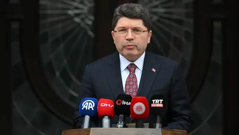 İmralı Heyeti, Adalet Bakanı Tunç ile Tarihi Görüşmeye Hazırlanıyor