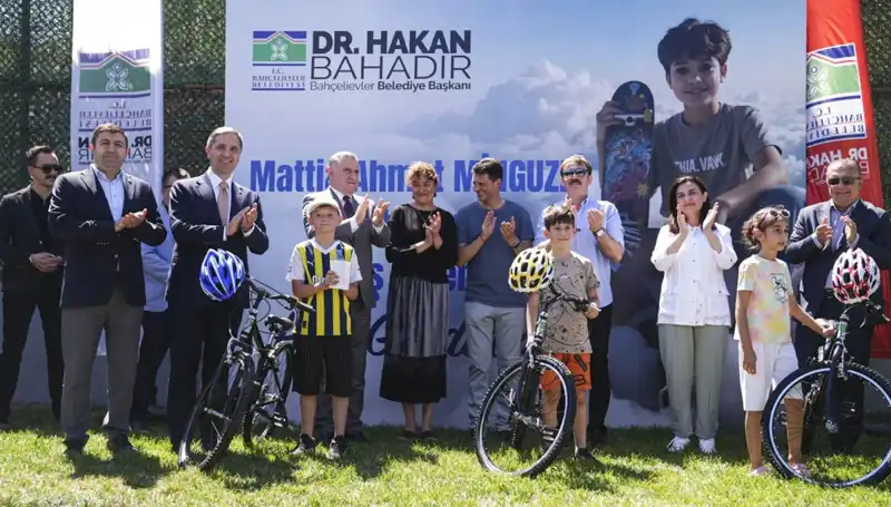 Bahçelievler'de Coşkuyla Açılan Mattia Ahmet Minguzzi Skate Parkı Gençlerin Yeni Gözdesi
