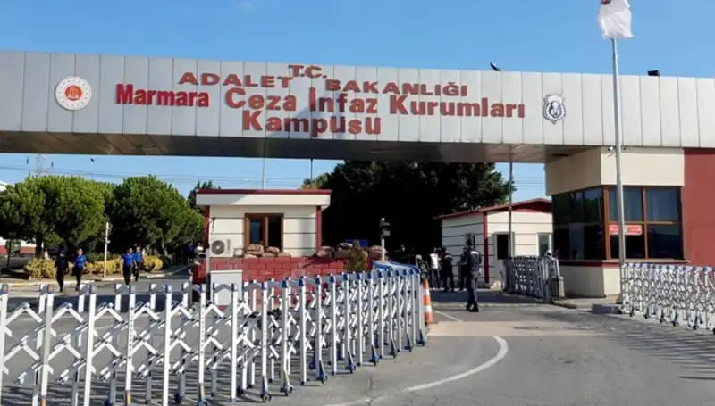 İBB Soruşturmasında Şok Gelişme: Tutuklular Farklı Cezaevlerine Sevk Edildi