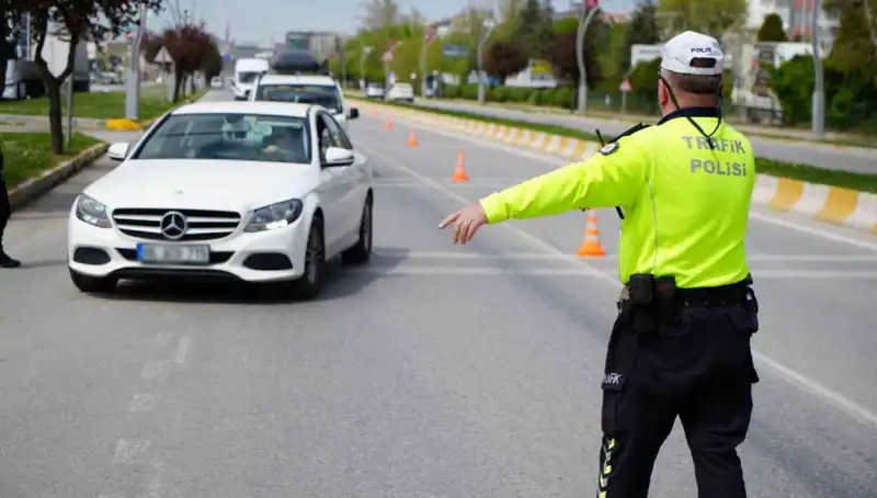 2025 Yılına Özel Yeni Trafik Cezaları ve Değişiklikler Neler?