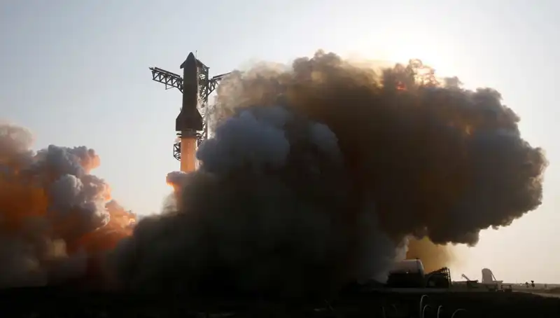 Starship Roketi 9. Testinde Kontrolden Çıktı: Uzayda Yeni Bir Dönem Mi Başlıyor?