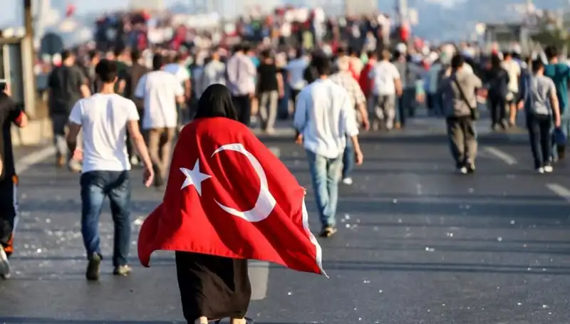 Kabineden 15 Temmuz Şehitlerine Anlamlı Mesajlar ve Vurgular