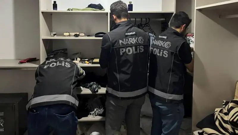 Uyuşturucu Operasyonunda F Serisi Dolarlar ve Yakalanmalar