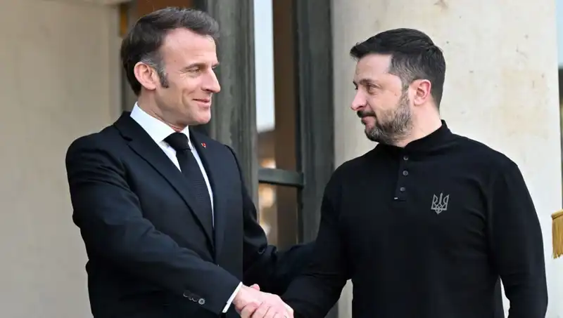 Macron'dan Türkiye'ye Hayranlık Dolu Sözler: Karadeniz'de Stratejik Rolü Övgüyle Anıldı