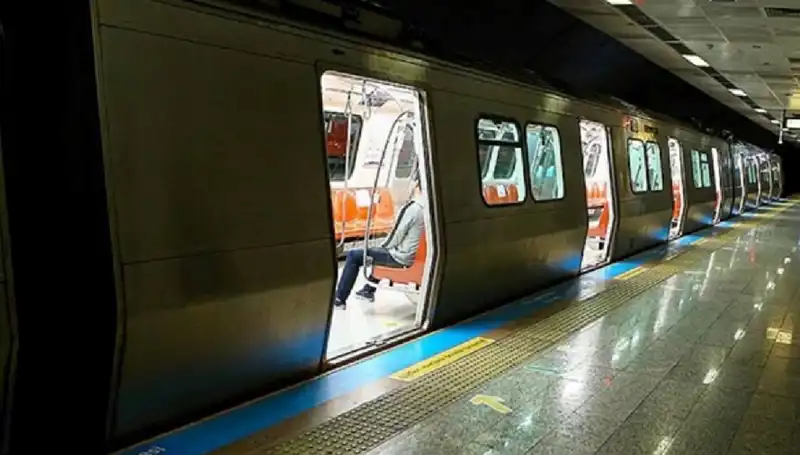İstanbul'da Önemli Metro Duyurusu: Hangi Duraklar Kapatılacak?