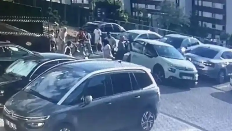 Eşi ve Yakınlarını Eziyet İçin Araba ile Ezdi: Olayın Perde Arkası