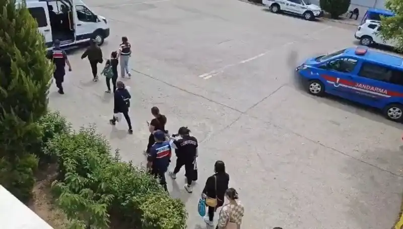 Taylandlı Kadınlara Çalışma İzni Vaadiyle Yapılan Fuhuş Ağına Dikkat!