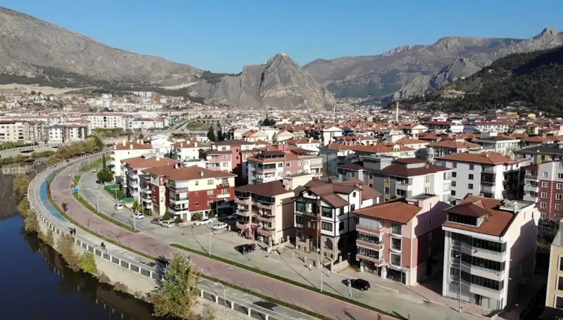 Amasya'da Asılsız Deprem İhbârı Yapan Kişiye 2.849 TL Ceza Kesildi