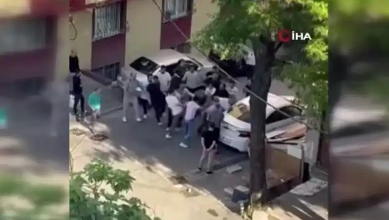 Madde Bağımlılık Mücadeleleri: Kapıları Zorlayana Ceza Ve Öğüt