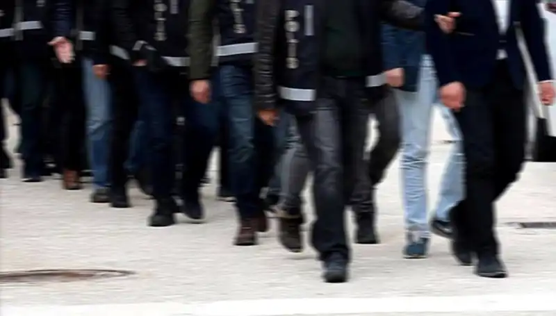 Kadın Profilinin Arkasında Yatan Tehlike: 'Balkız' Tuzağı